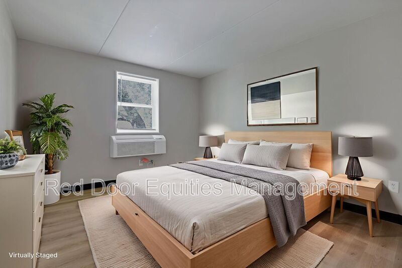 Foto principal - 425 Mt Vernon Rd