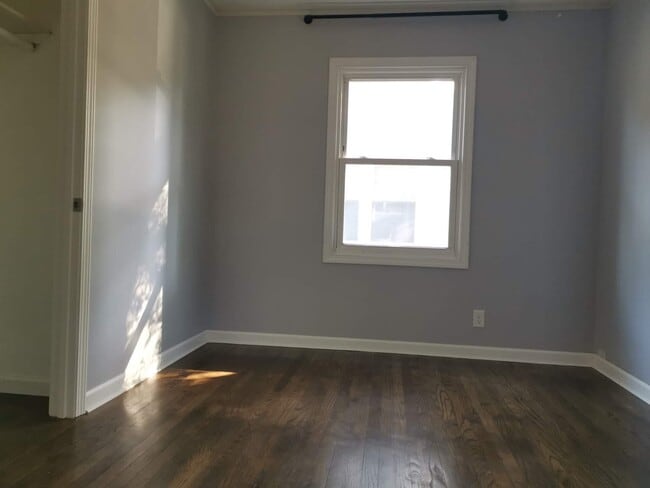 Foto del edificio - 244 S 30th St