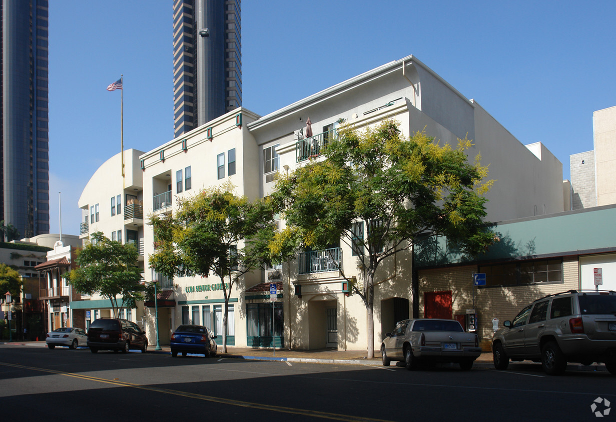 Foto del edificio - CCBA Senior Garden