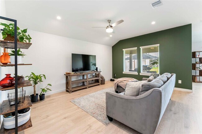 Foto del edificio - 31710 Carlisle Cv Ct
