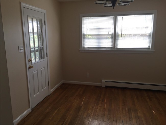 Building Photo - 4611 Clementon Rd