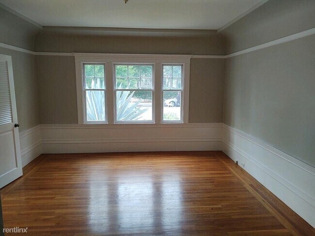 Foto del edificio - 148 Victoria Rd