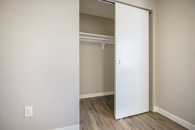 Photo - 2-Bedroom Duplex in SE Portland Townhome