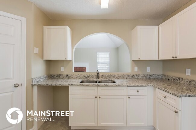 Foto del edificio - 4064 Mistymorn Ln