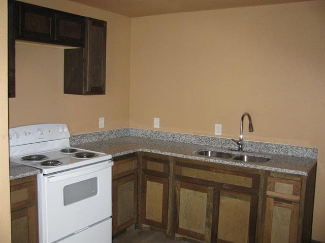 Foto del edificio - 12600 US-82