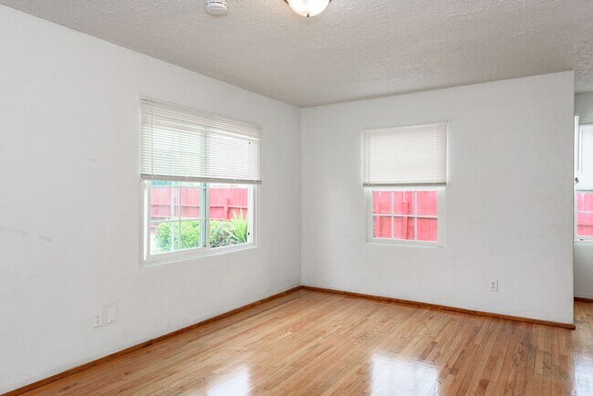 Foto del edificio - 1176 2nd Ave