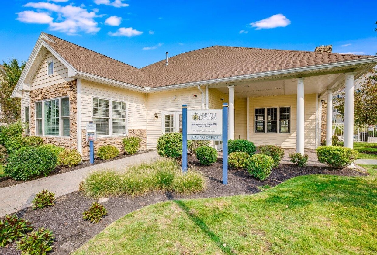 Abbott Landing Apartments Andover Ma Apartments Com