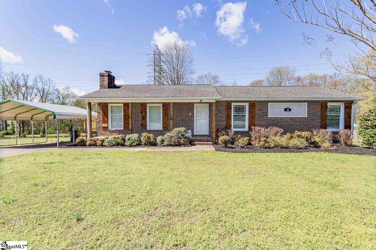 Primary Photo - 16 Penarth Dr