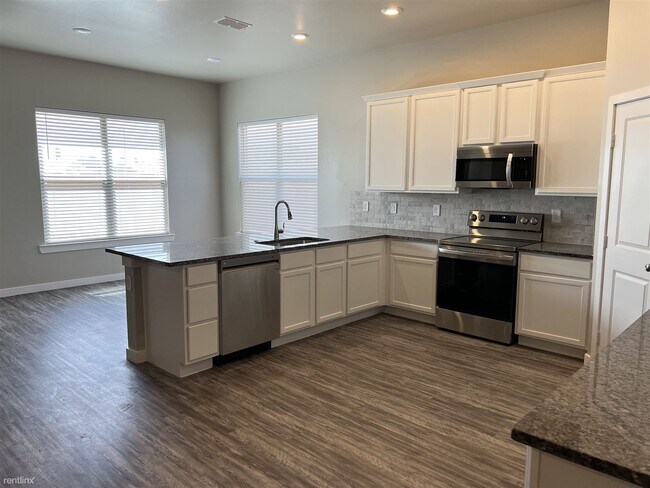 Foto del edificio - 4 br, 2 bath House - 1921 135th Street