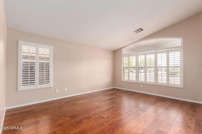 Foto del edificio - 2230 E Whitten St