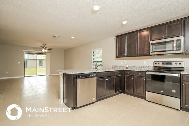 Building Photo - 208 Hyacinth Ct