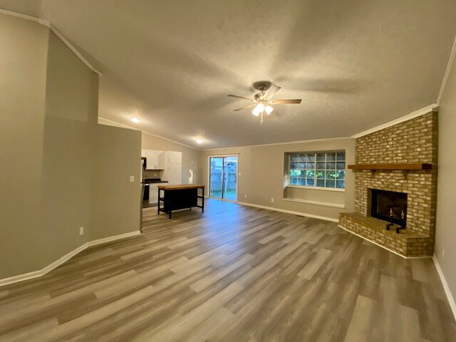 Building Photo - Ranch Style Home in Center Grove