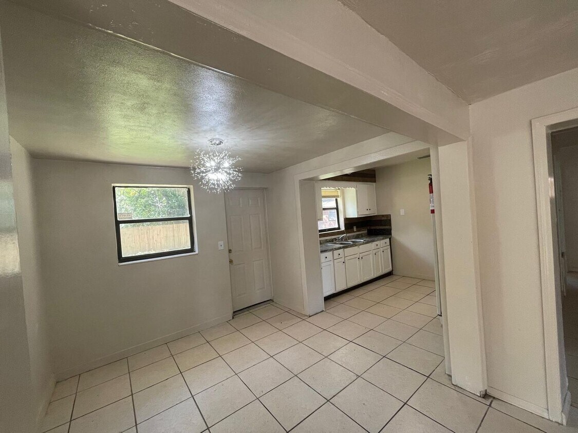 Foto principal - 226 6th Jpv St