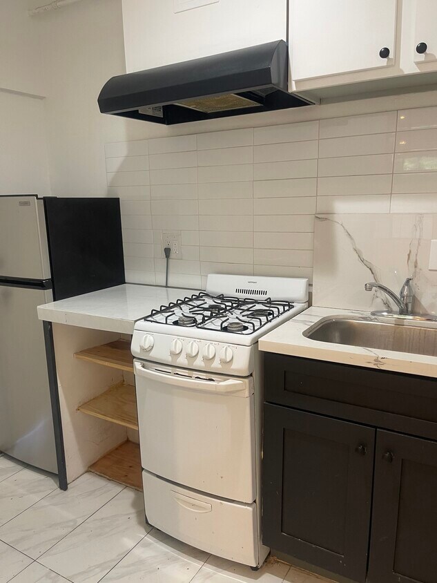 Foto del edificio - 1423 W 20th St