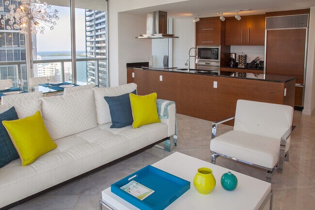 Foto del edificio - 485 Brickell Ave
