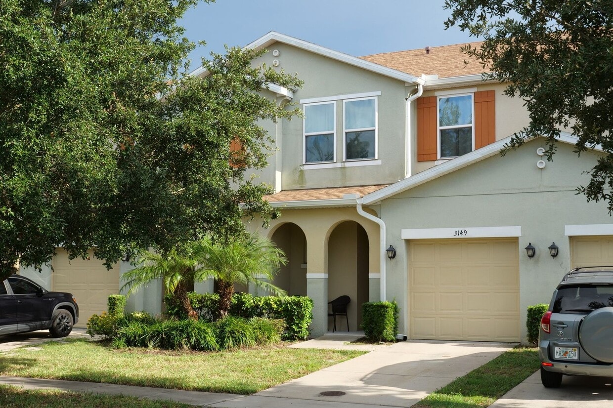Beautiful Fully Furnished 4-Bedroom Home i... - Beautiful Fully Furnished 4-Bedroom Home i...