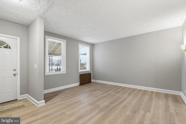 Foto del edificio - 3502 Erdman Ave