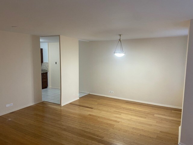 Foto del edificio - 5701 N Sheridan Rd