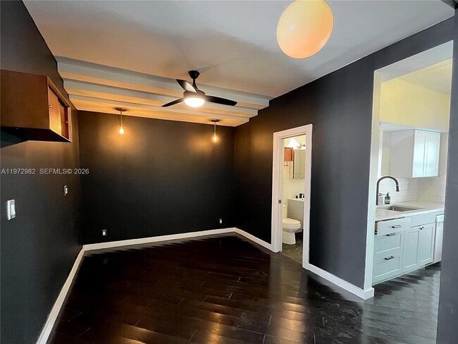 Foto del edificio - 742 12th St