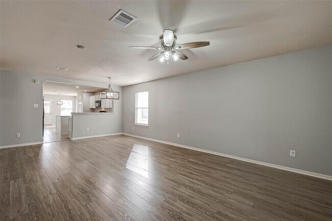 Building Photo - 19231 Cactus Thorn Dr