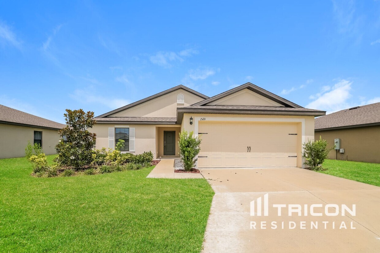 1520 Swan Lake Circle Dundee FL House Rental in Dundee, FL