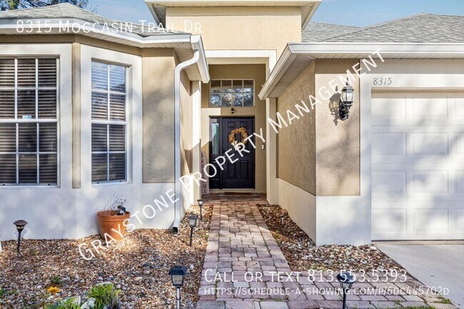 Foto del edificio - 8315 Moccasin Trail Dr