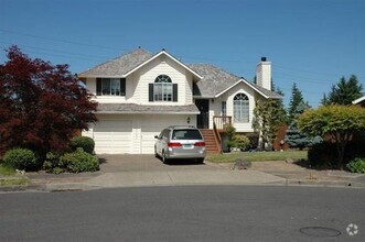 Building Photo - 16985 SW Blanco Pl