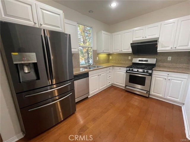Building Photo - 18 Sonata St