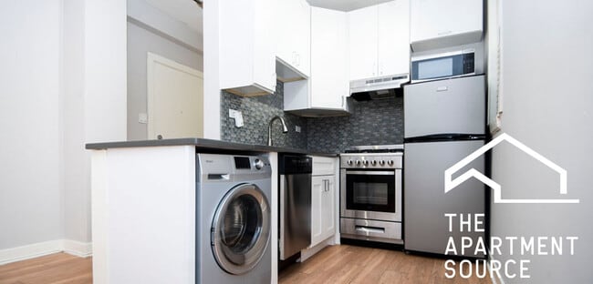 Photo - 511 W Belmont Ave Apartment