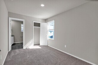 Building Photo - 7239 Converse Ridge Ln