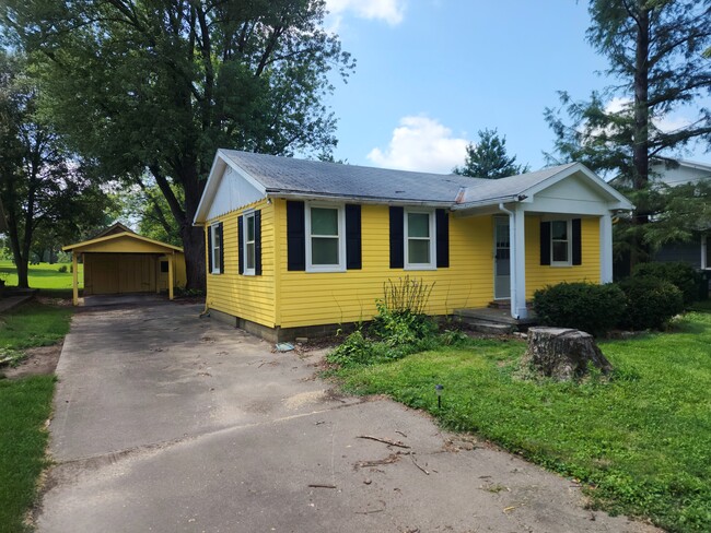 Building Photo - 3302 Harrison St