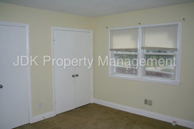 Foto del edificio - Apartment 2 of Mebane Downs Townhomes