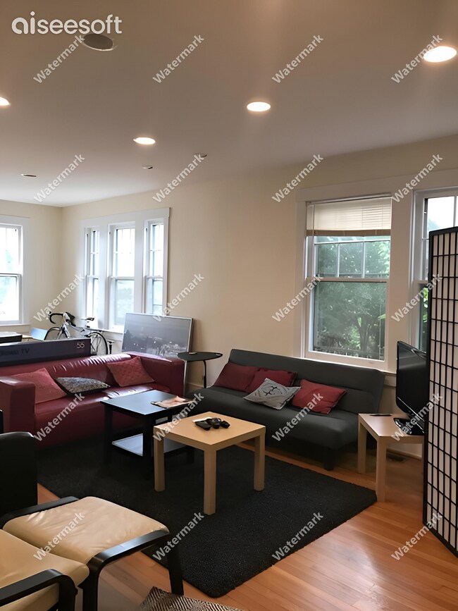 Foto del edificio - 5335 42nd Pl NW