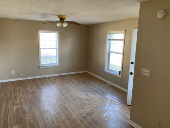 Foto del edificio - 728 Watt St