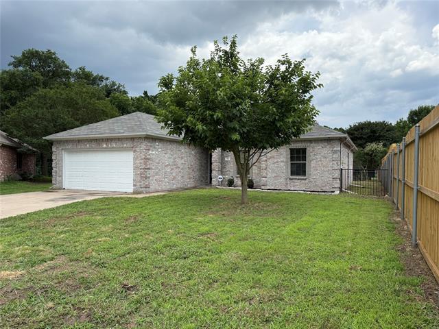 Building Photo - 102 Paloma Cir