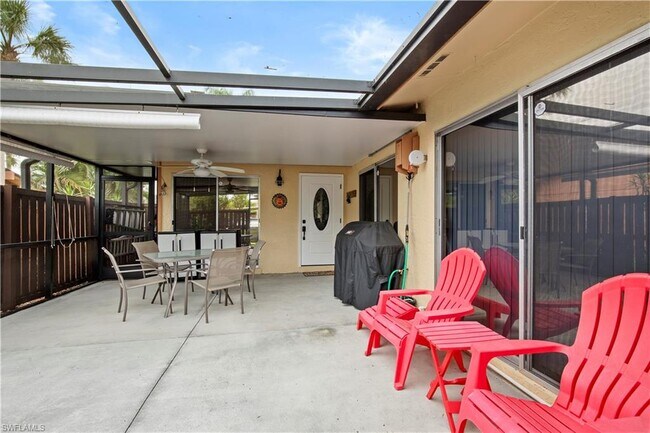 Building Photo - 6406 Royal Woods Dr