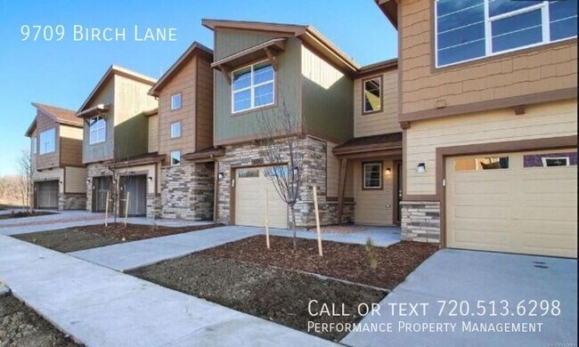 Foto del edificio - 9709 Birch Ln