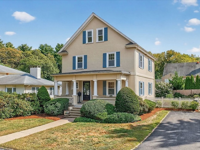 39R Twitchell St