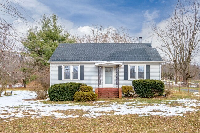 Foto del edificio - 1856 Gravels Rd