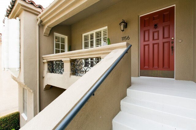 Building Photo - 1156 S Citrus Ave