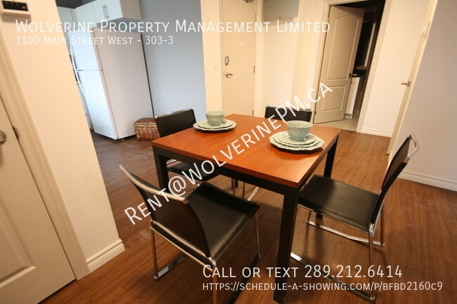 Building Photo - MainCline Executive rooms (private bedroom...