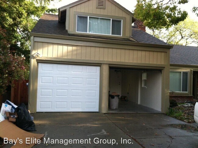 Building Photo - 1140 Roxie Ln