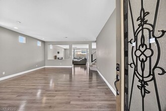 Building Photo - 9610 Twin Rivers Ct