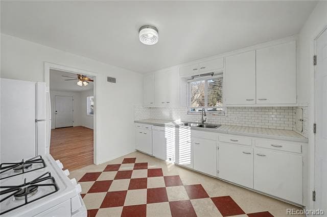 Foto del edificio - 1455 Jasmine St