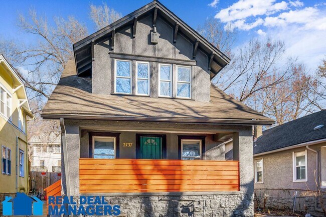 Building Photo - Charming Kansas City Rental with Spacious ...