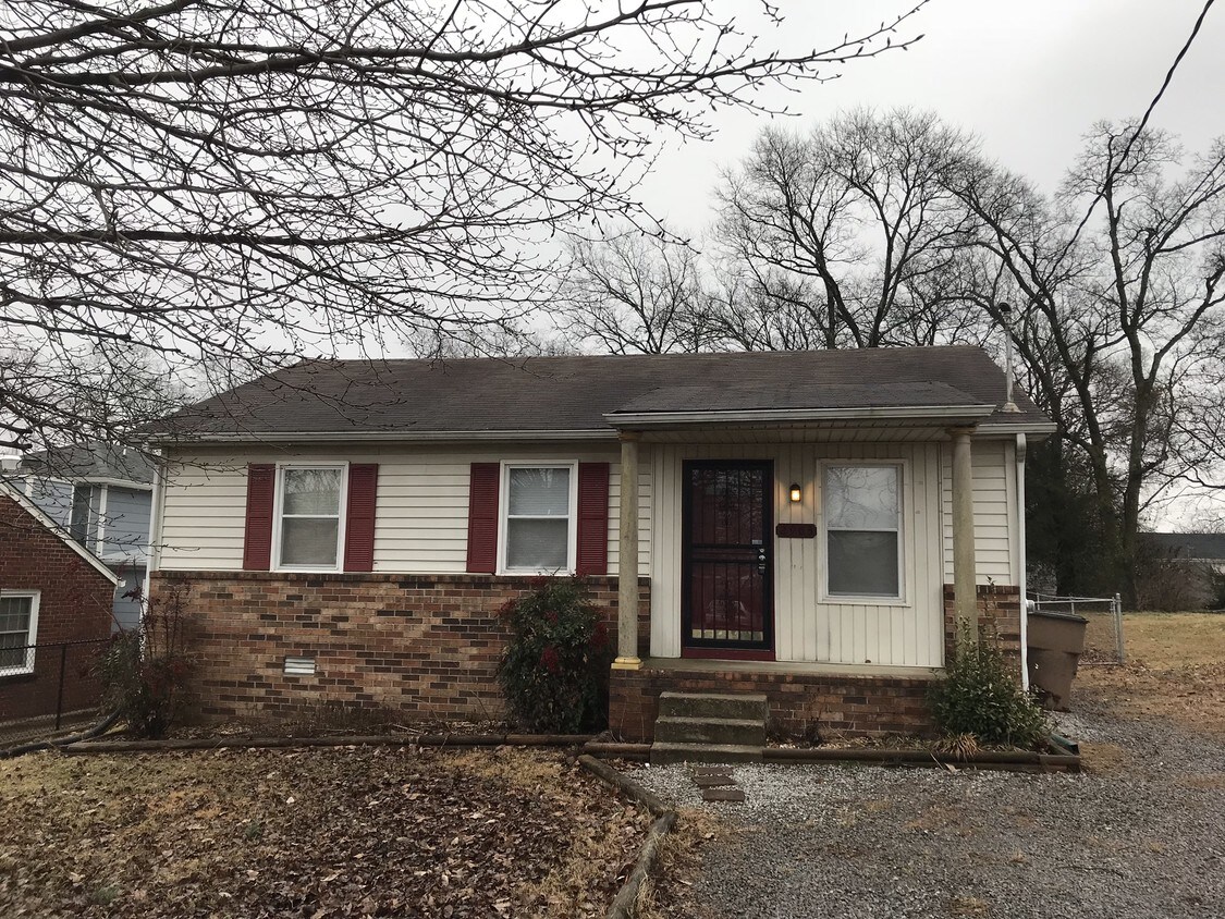 Foto principal - 2903 Highland Dr