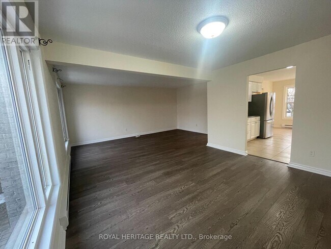 Building Photo - 1402 Everton St