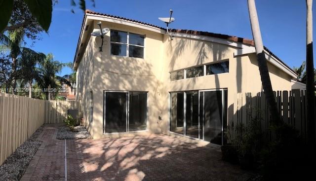 Foto del edificio - 1140 Oysterwood St