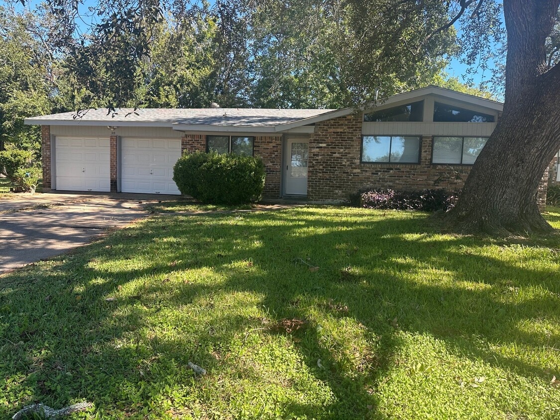 Foto principal - 319 Chestnut St