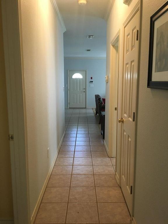 Foto del edificio - 1433 Glenoak Dr